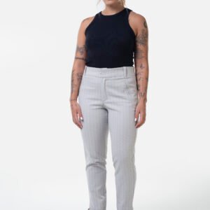 CALÇA MARIA CECILIA BOLSO FACA RECORTE FRIZZO COZ E BRAUNILHA FAKE MALHA ALFAIATARIA